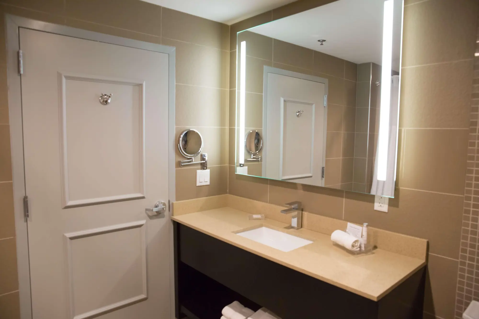 Best Western Premier NYC Gateway Hotel, Room