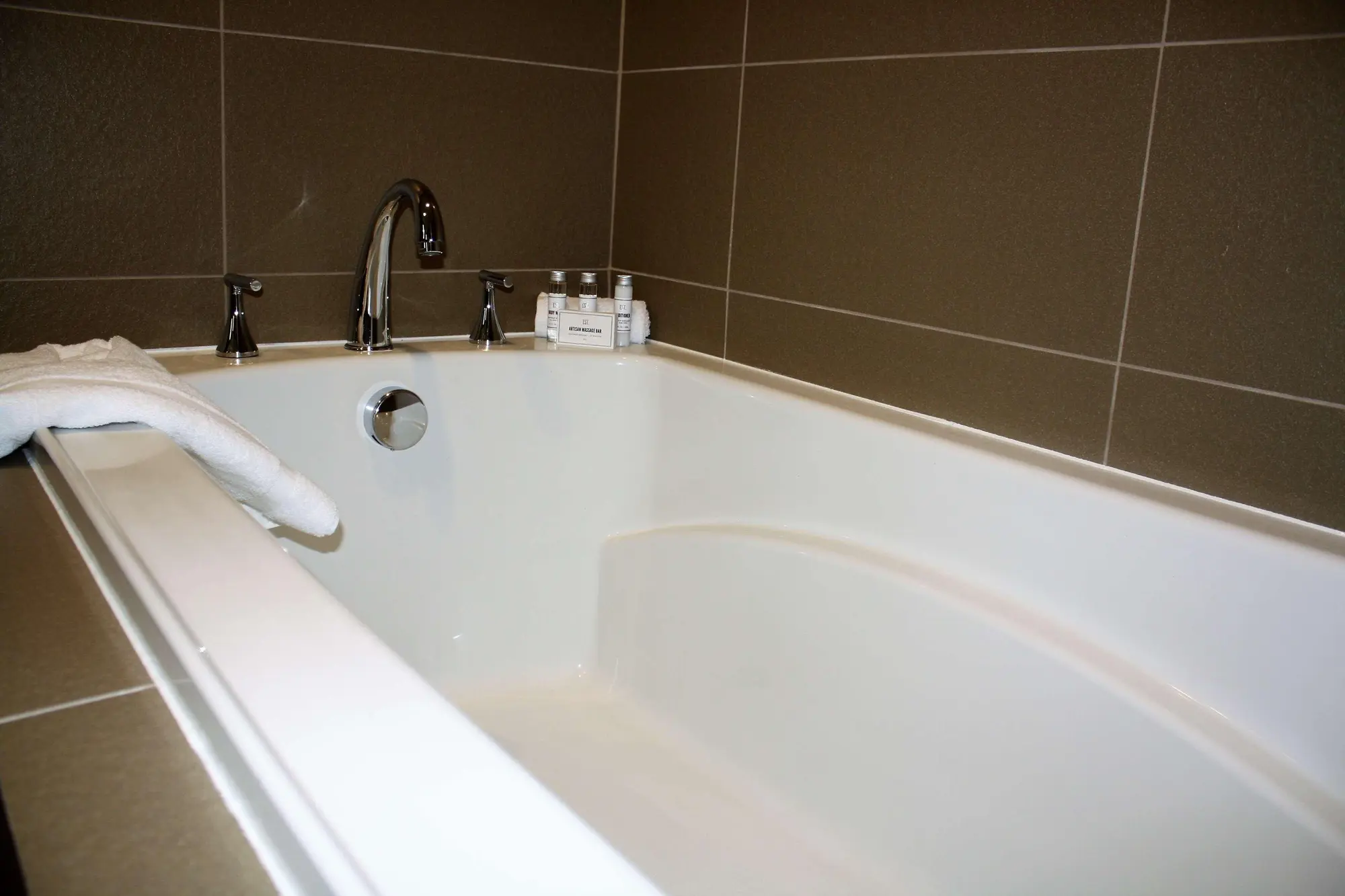 Best Western Premier NYC Gateway Hotel, Room