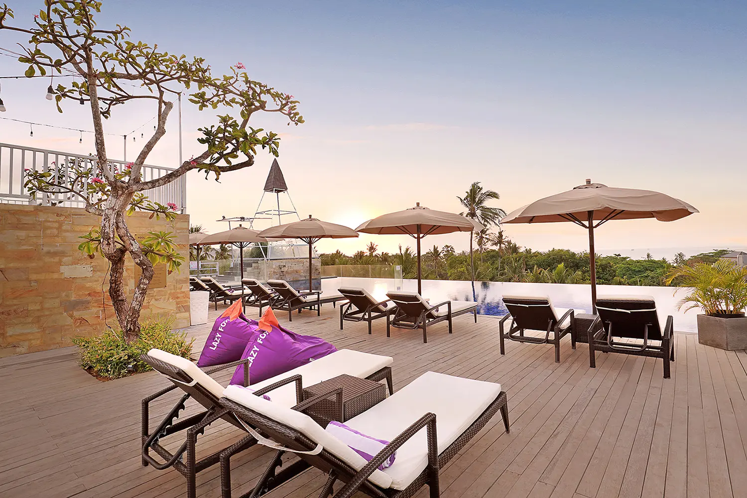 FOX Hotel Jimbaran Beach, General view