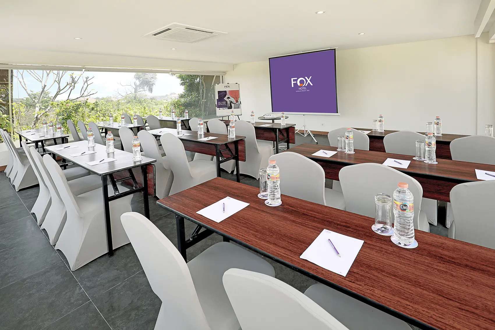 FOX Hotel Jimbaran Beach, Conferences