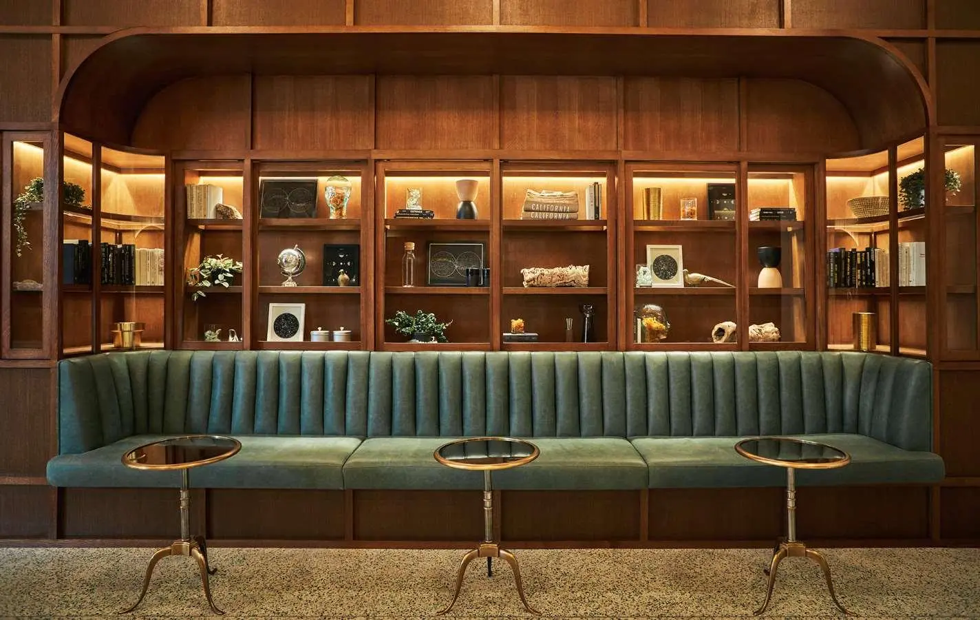Pendry San Diego, Lobby
