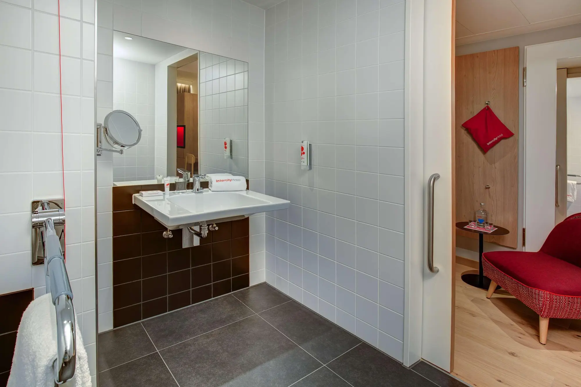 IntercityHotel Duisburg, Room
