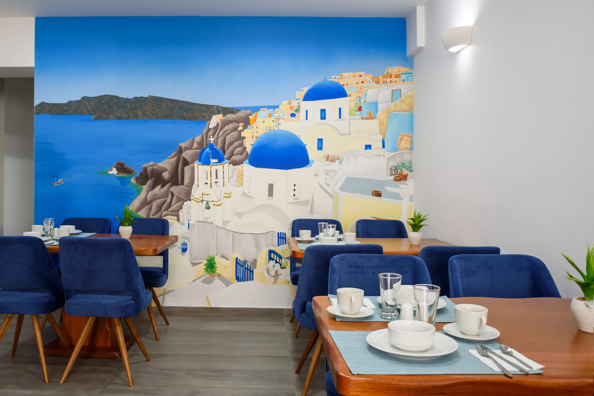 Oasis Suites Fira, Restaurant