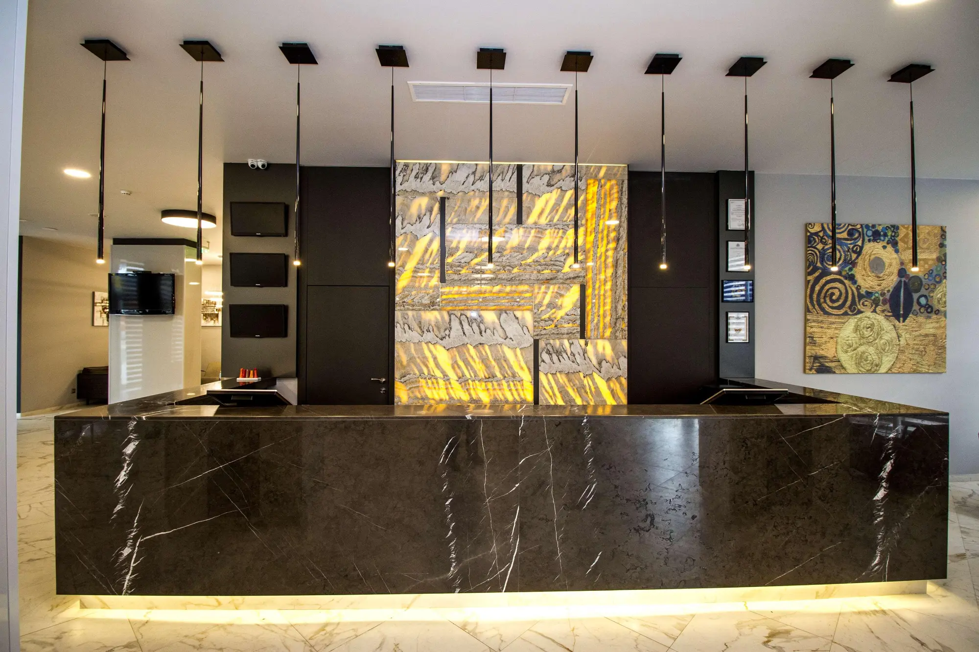 Best Western Plus Premium Inn, Lobby