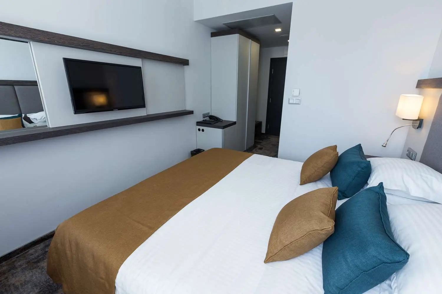 Best Western Plus Premium Inn, Room