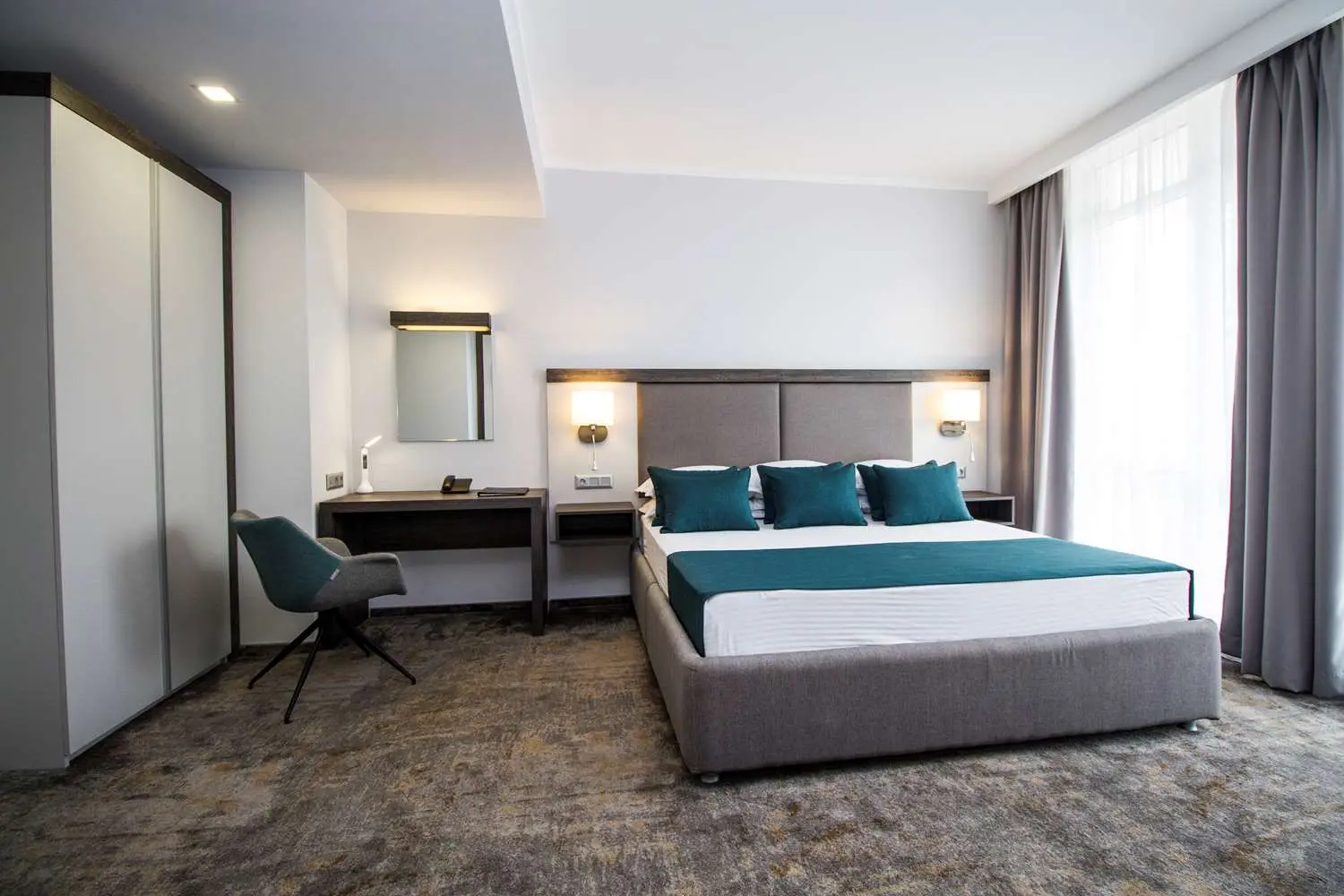 Best Western Plus Premium Inn, Room