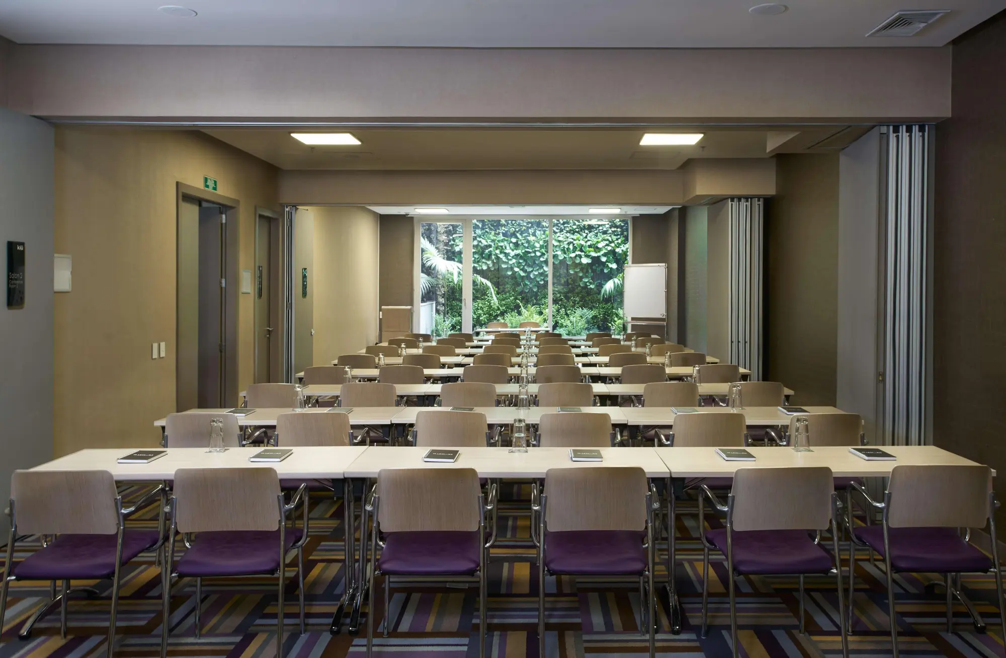 Hotel 100 Luxury Suites, Conferences