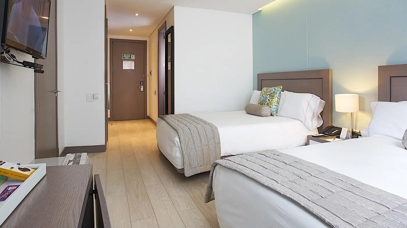 Hotel 100 Luxury Suites, Room