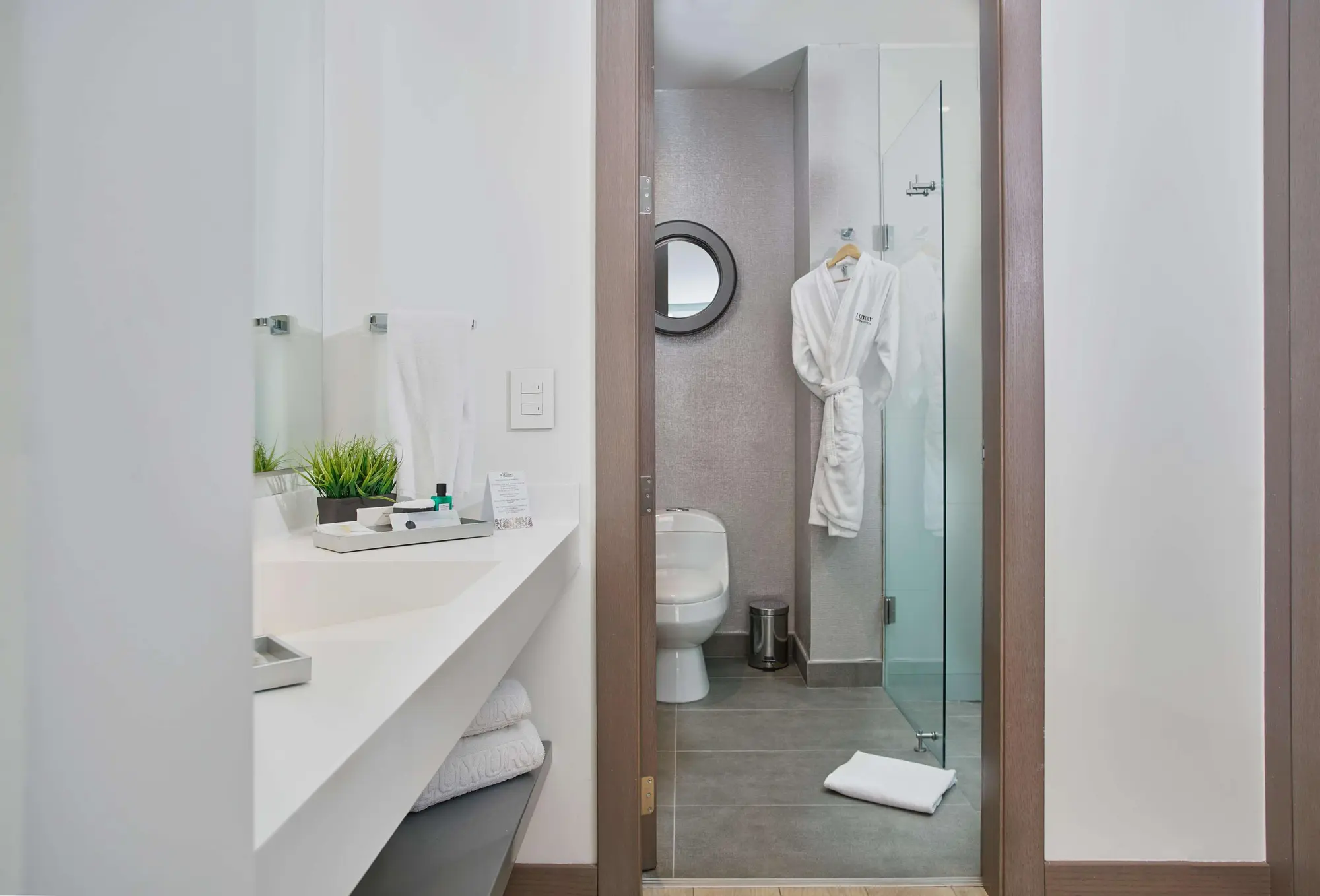 Hotel 100 Luxury Suites, Room