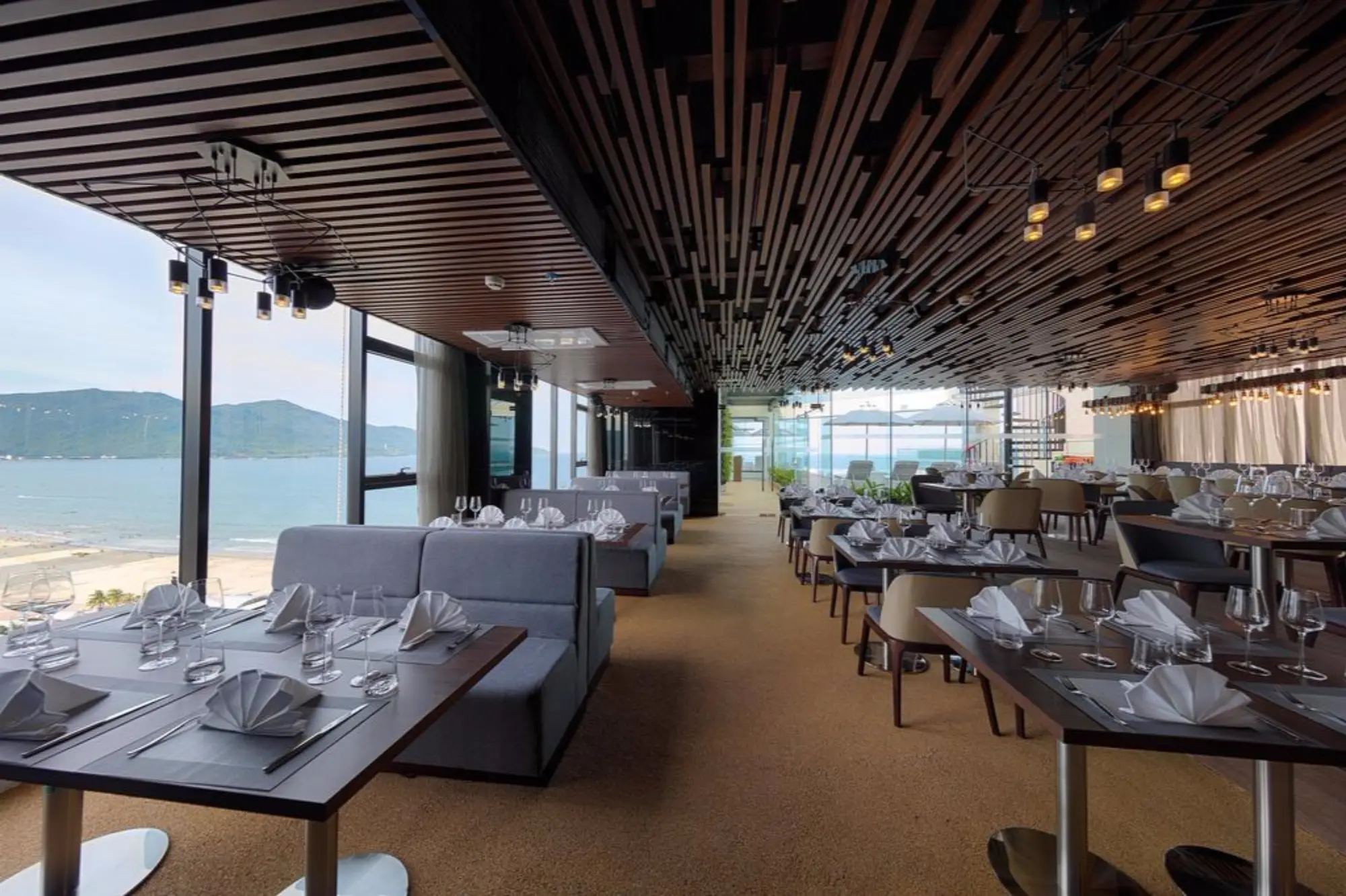 Belle Maison Parosand Danang, Restaurant