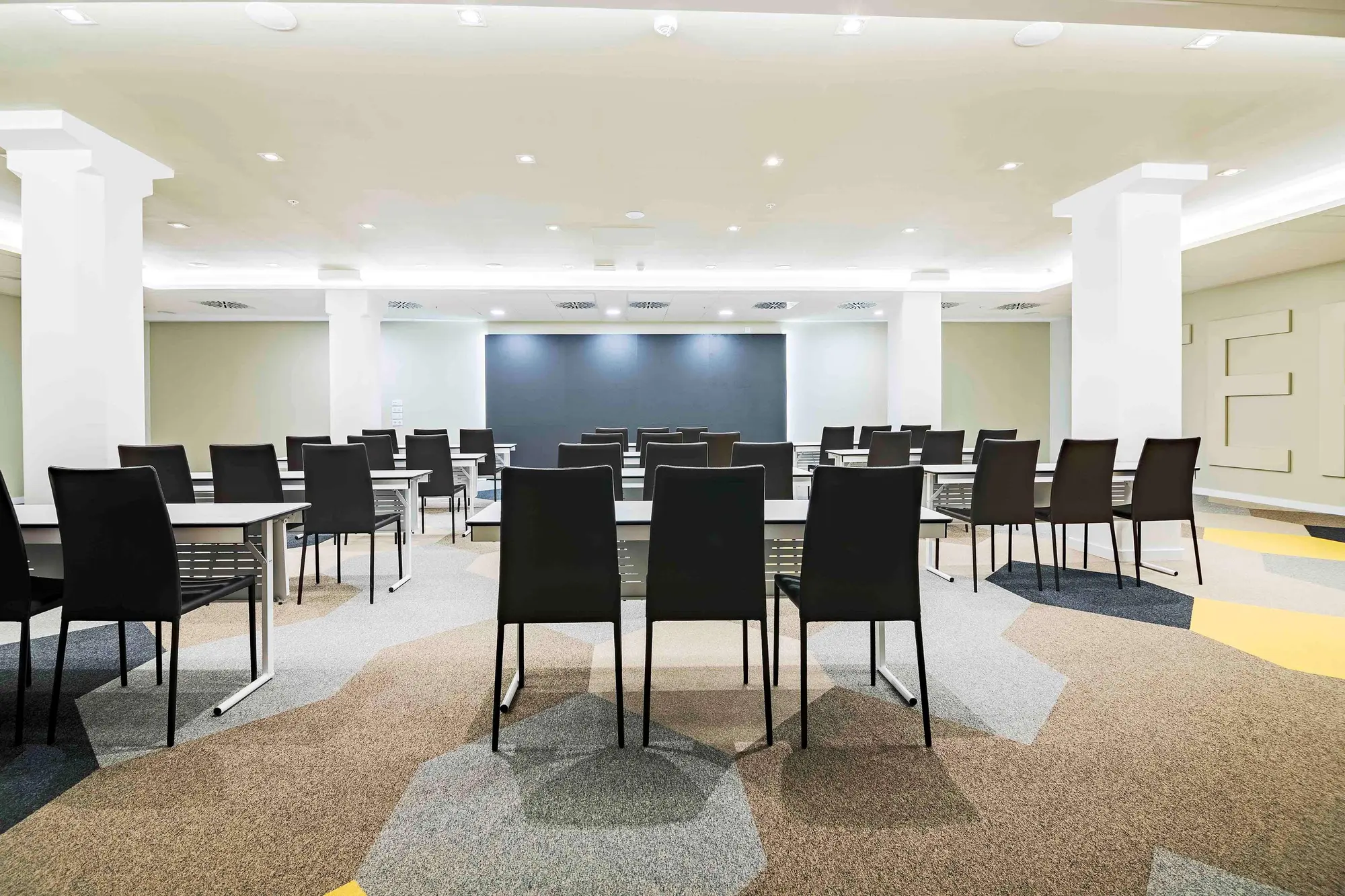 ZT The Golden Hotel Barcelona, Conferences