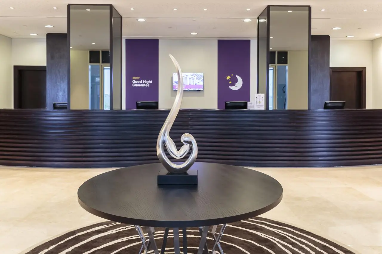 Premier Inn Doha Education City, Lobby