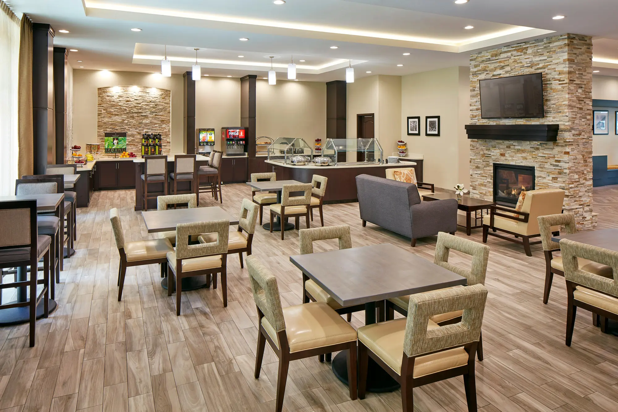 Staybridge Suites Anaheim At The Park, Restaurant