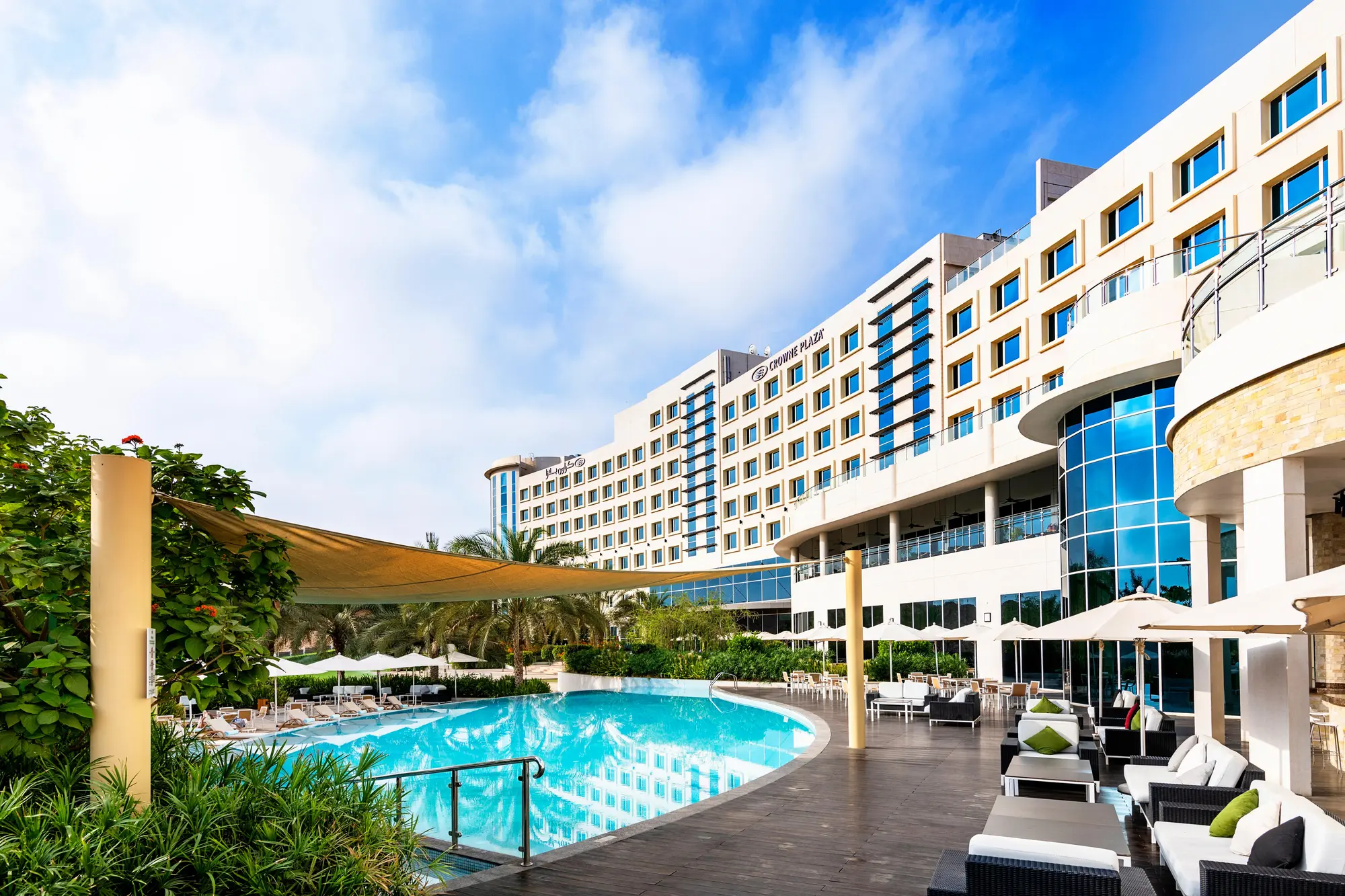 Crowne Plaza Muscat Ocec, General view