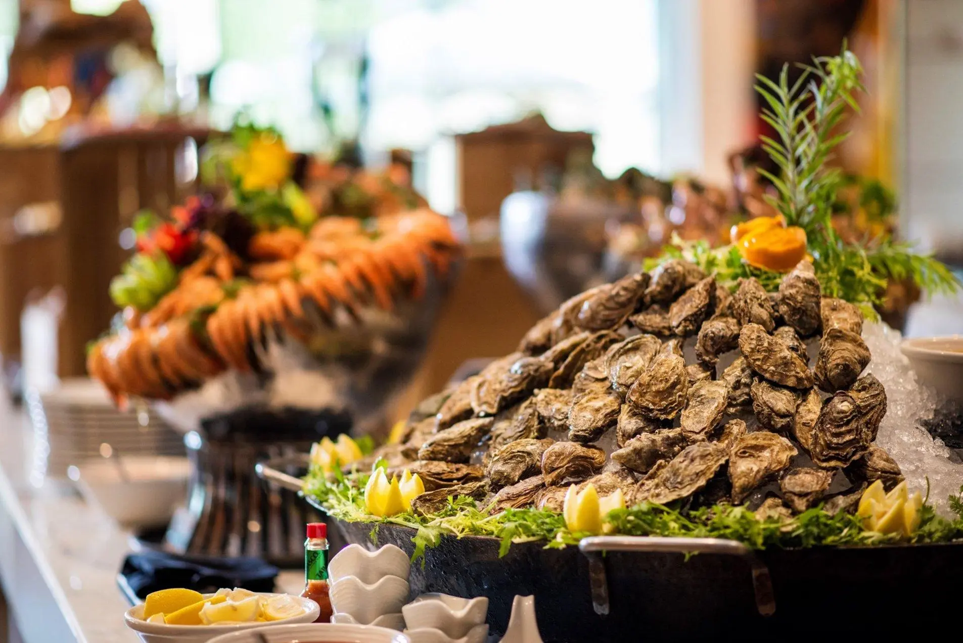 Crowne Plaza Muscat Ocec, Restaurant