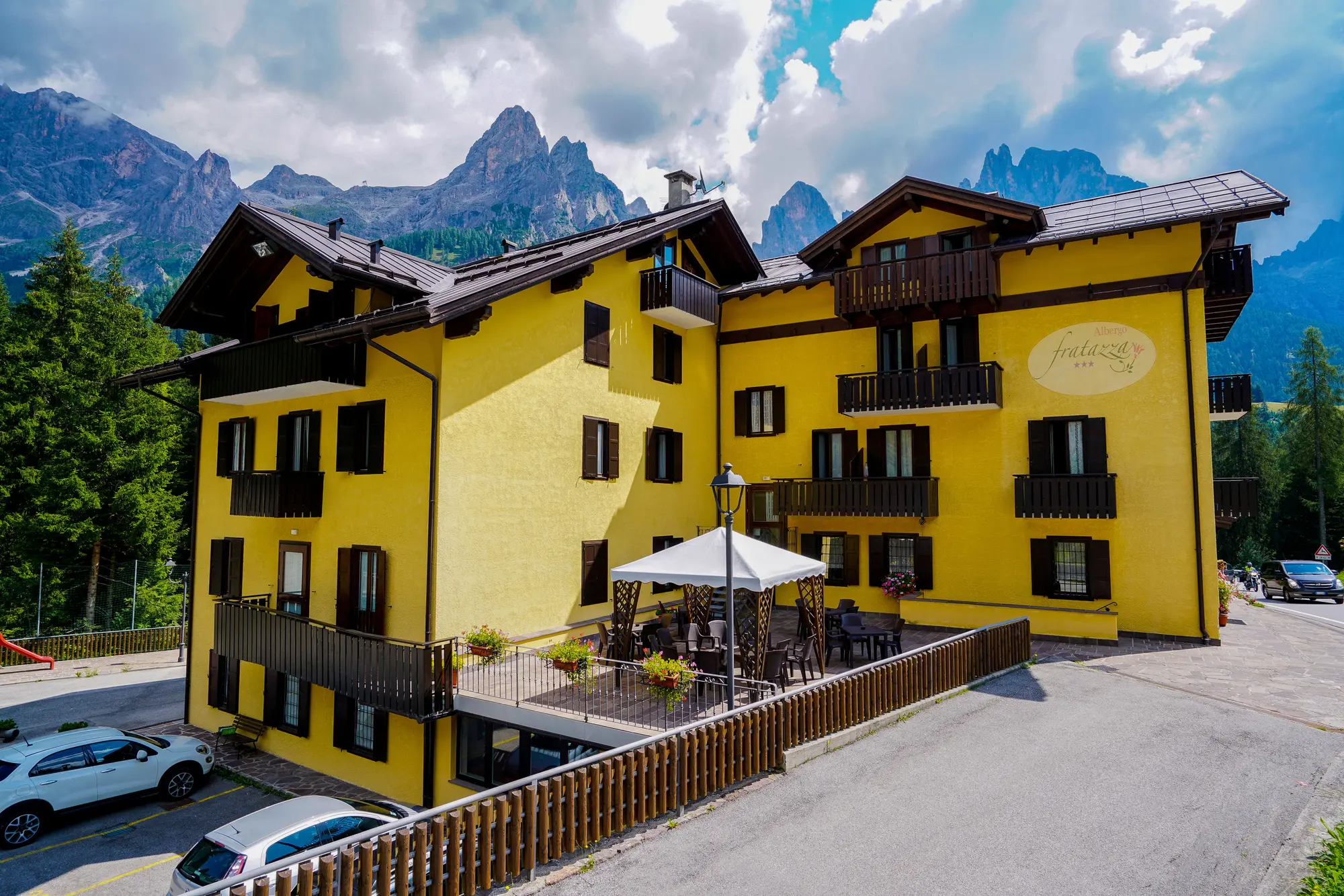 Gh Hotel Fratazza, General view