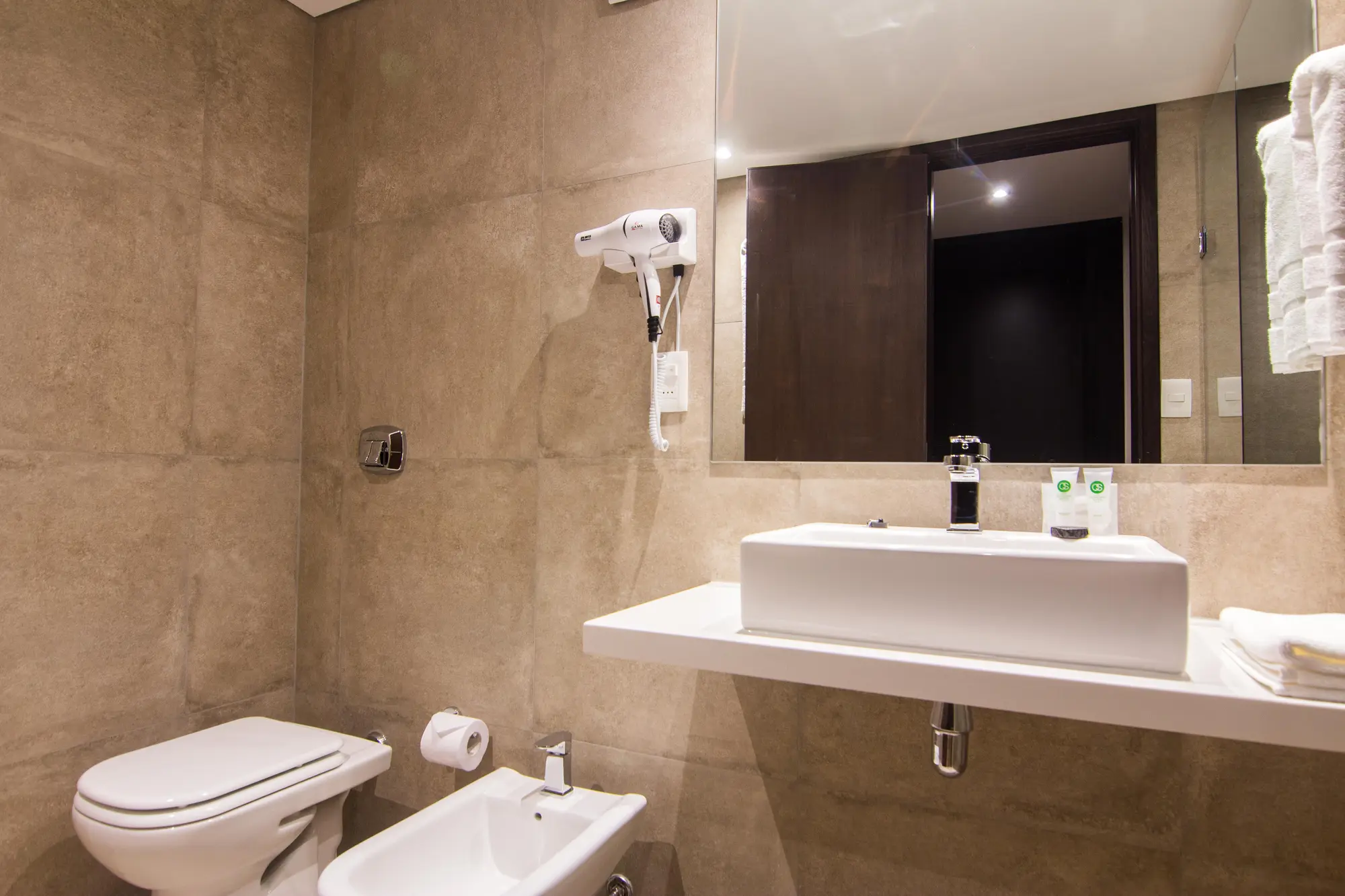 Ciudadano Suites, Room