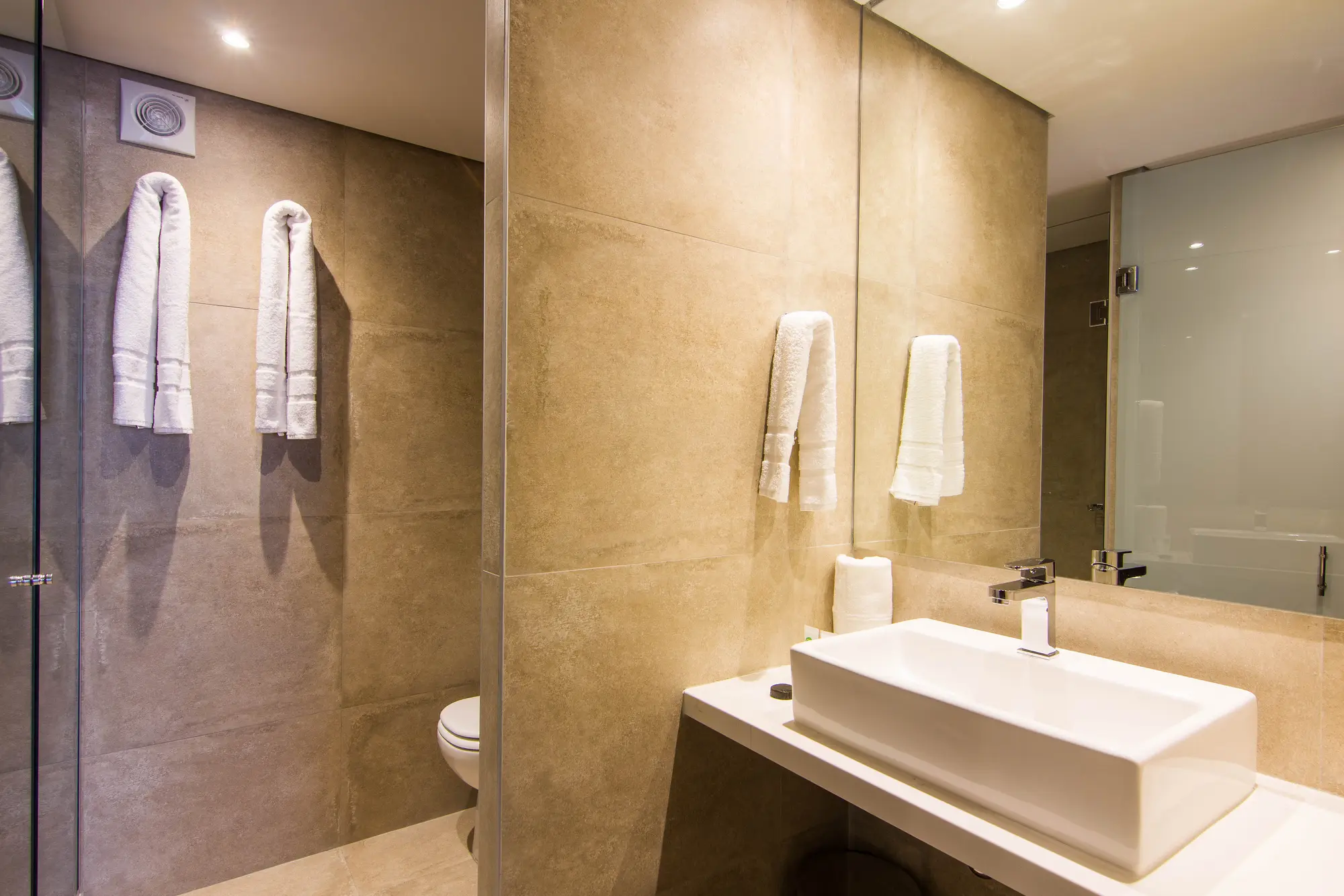 Ciudadano Suites, Room