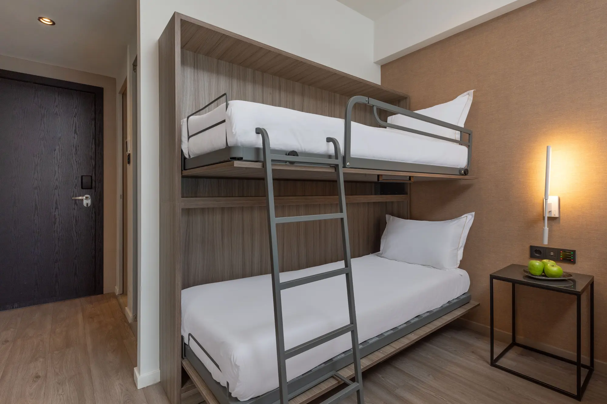 CASUAL KUBIC ATHENS, Room