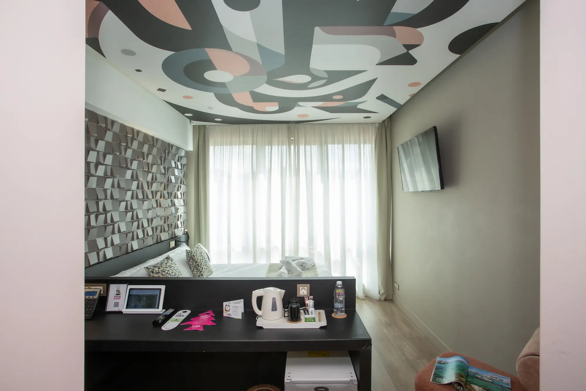 CASUAL KUBIC ATHENS, Room