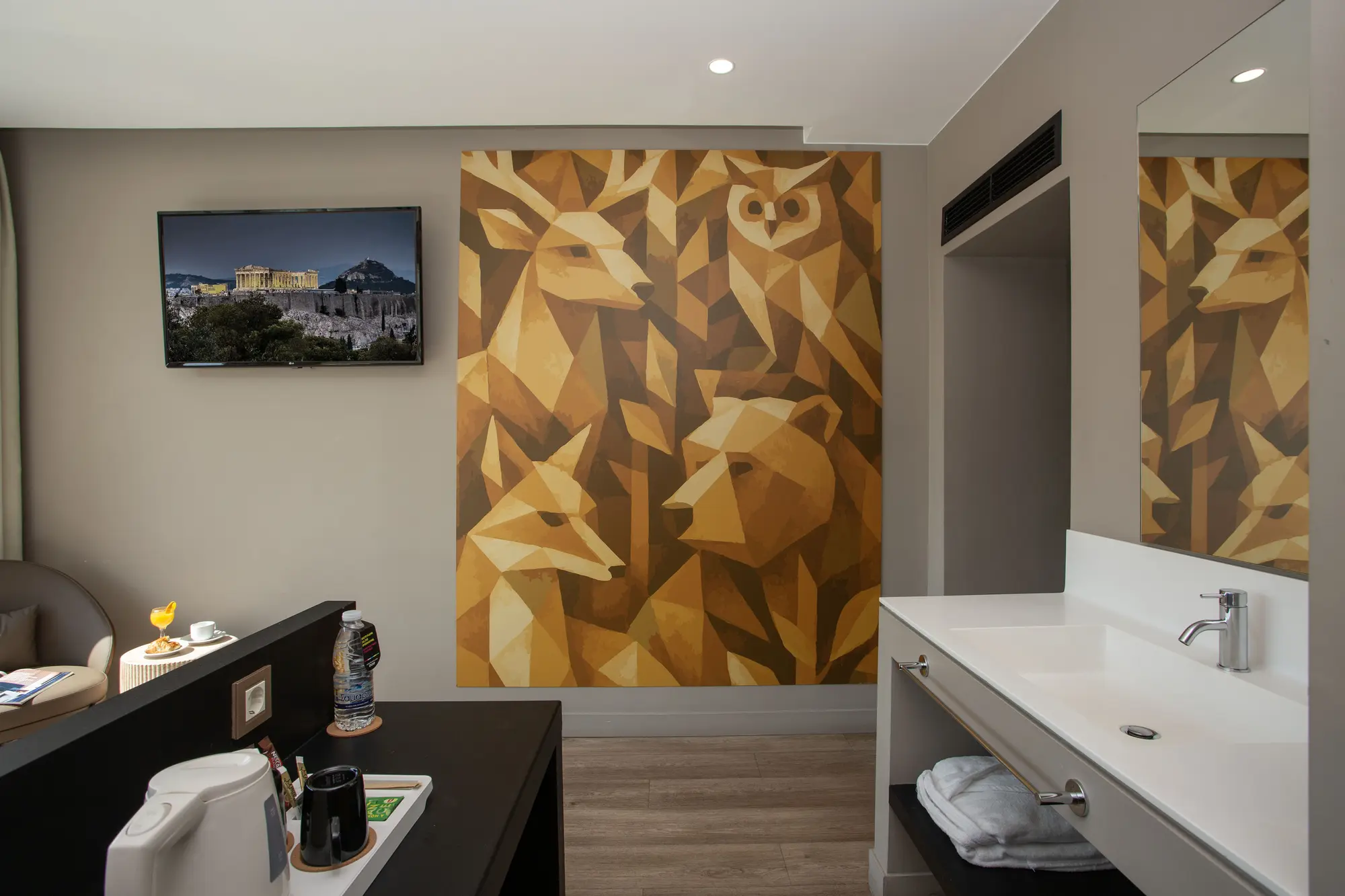 CASUAL KUBIC ATHENS, Room