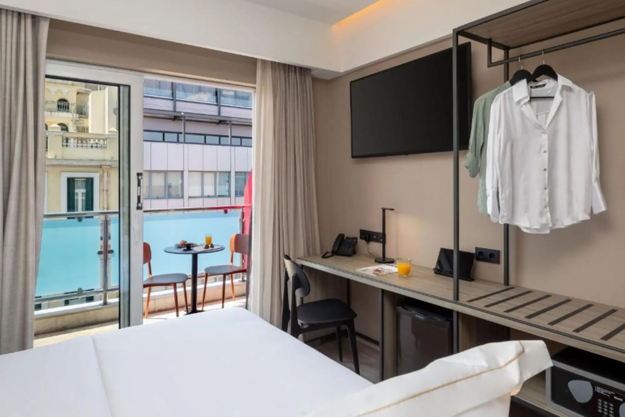 CASUAL KUBIC ATHENS, Room