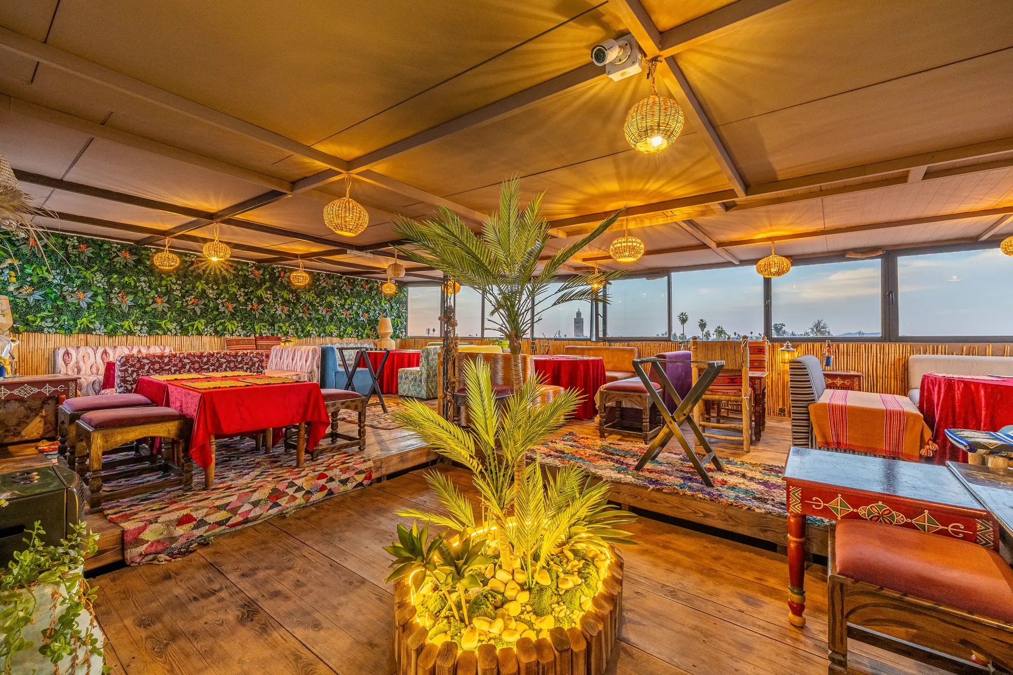 Riad Luzia, Restaurant