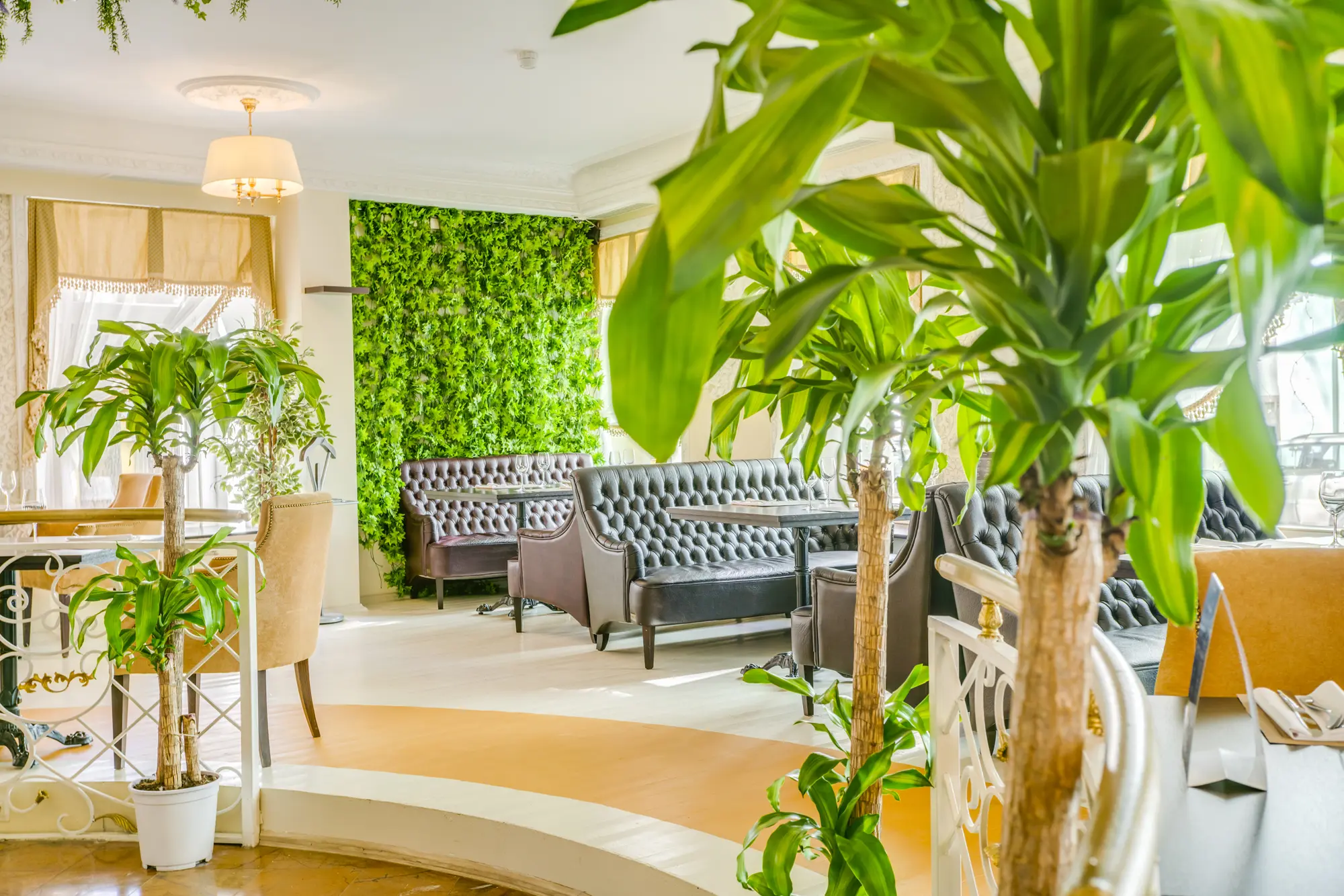 Sadovnicheskaya, Restaurant