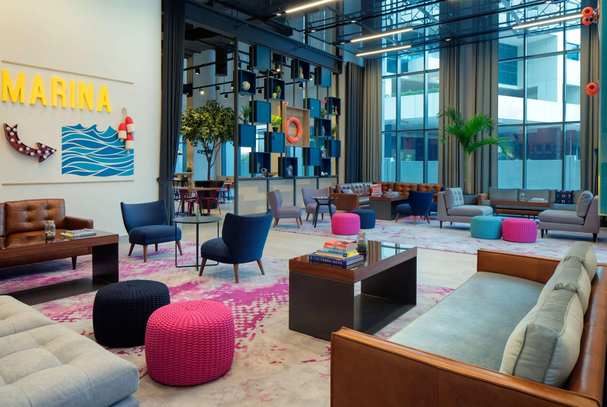 Rove Dubai Marina, Lobby