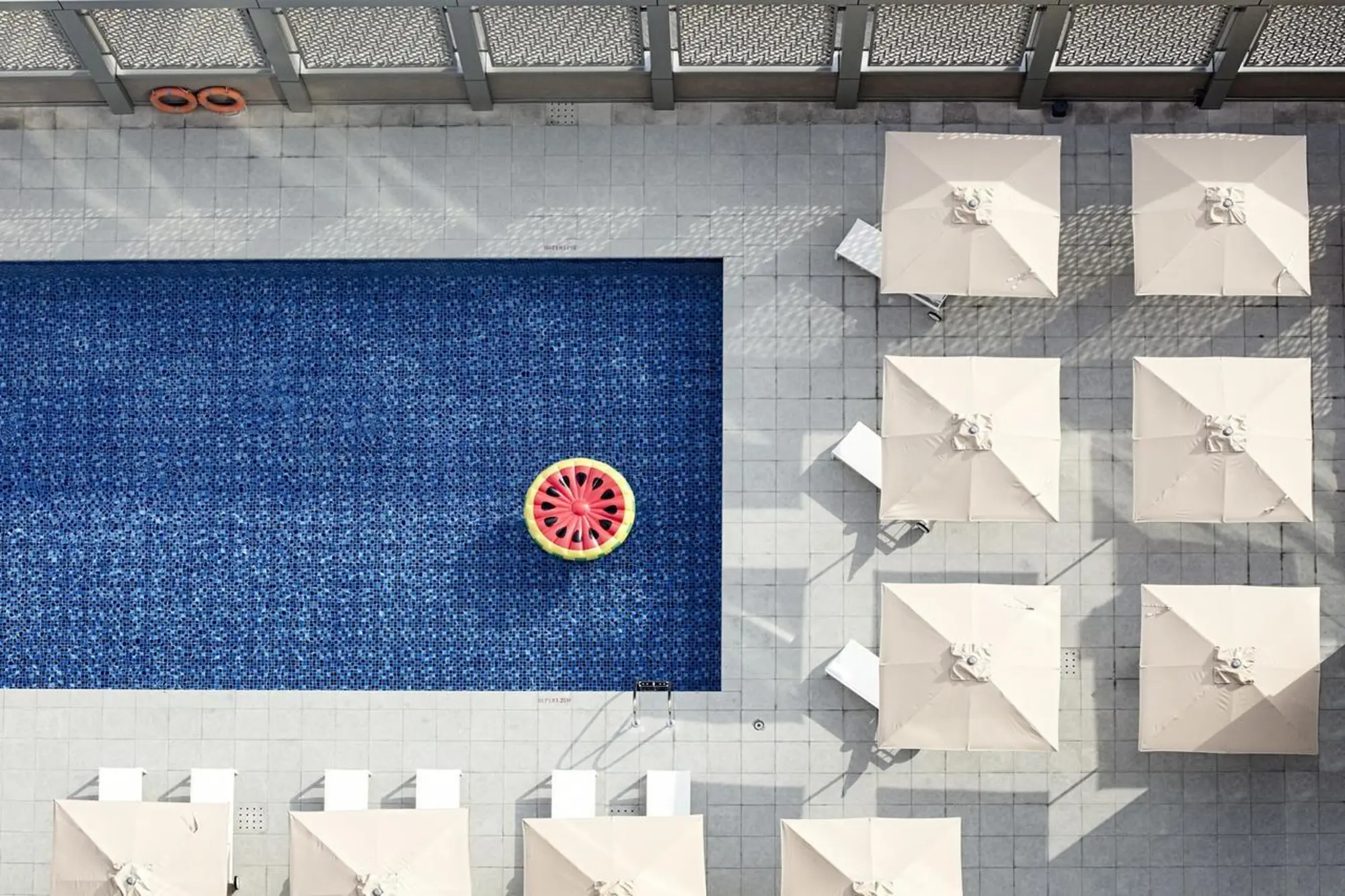 Rove Dubai Marina, Pool