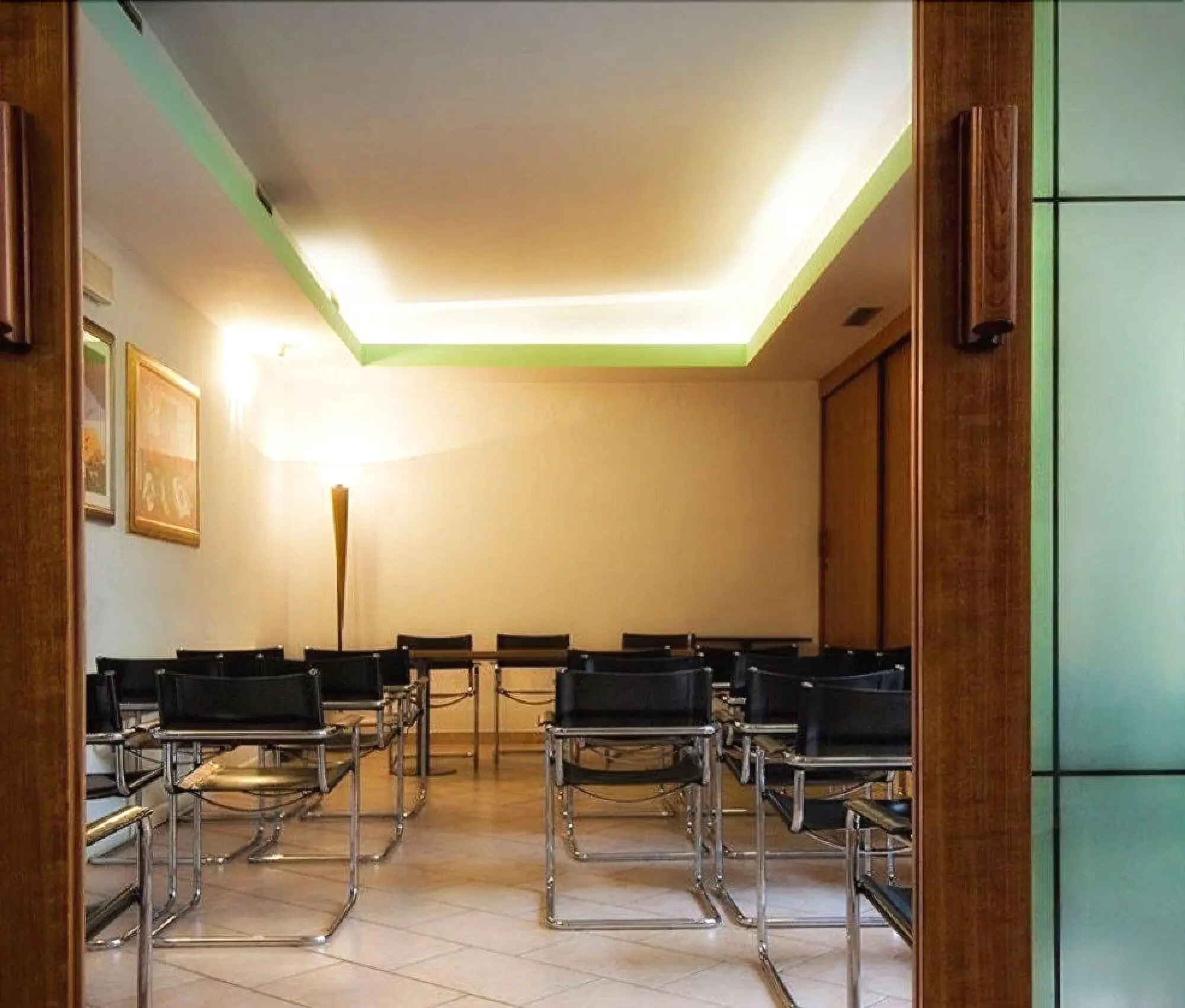garni villa fontana, Conferences