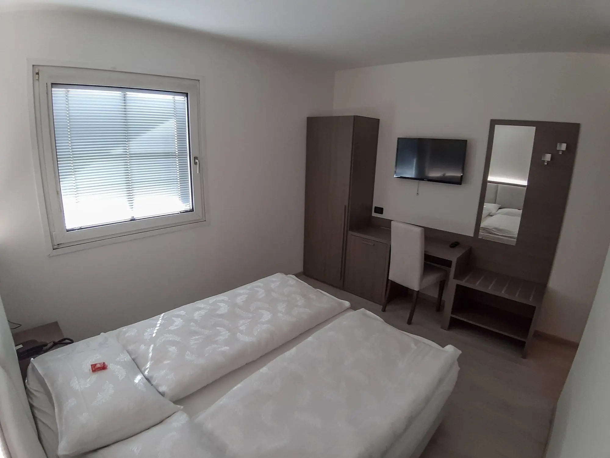 garni villa fontana, Room
