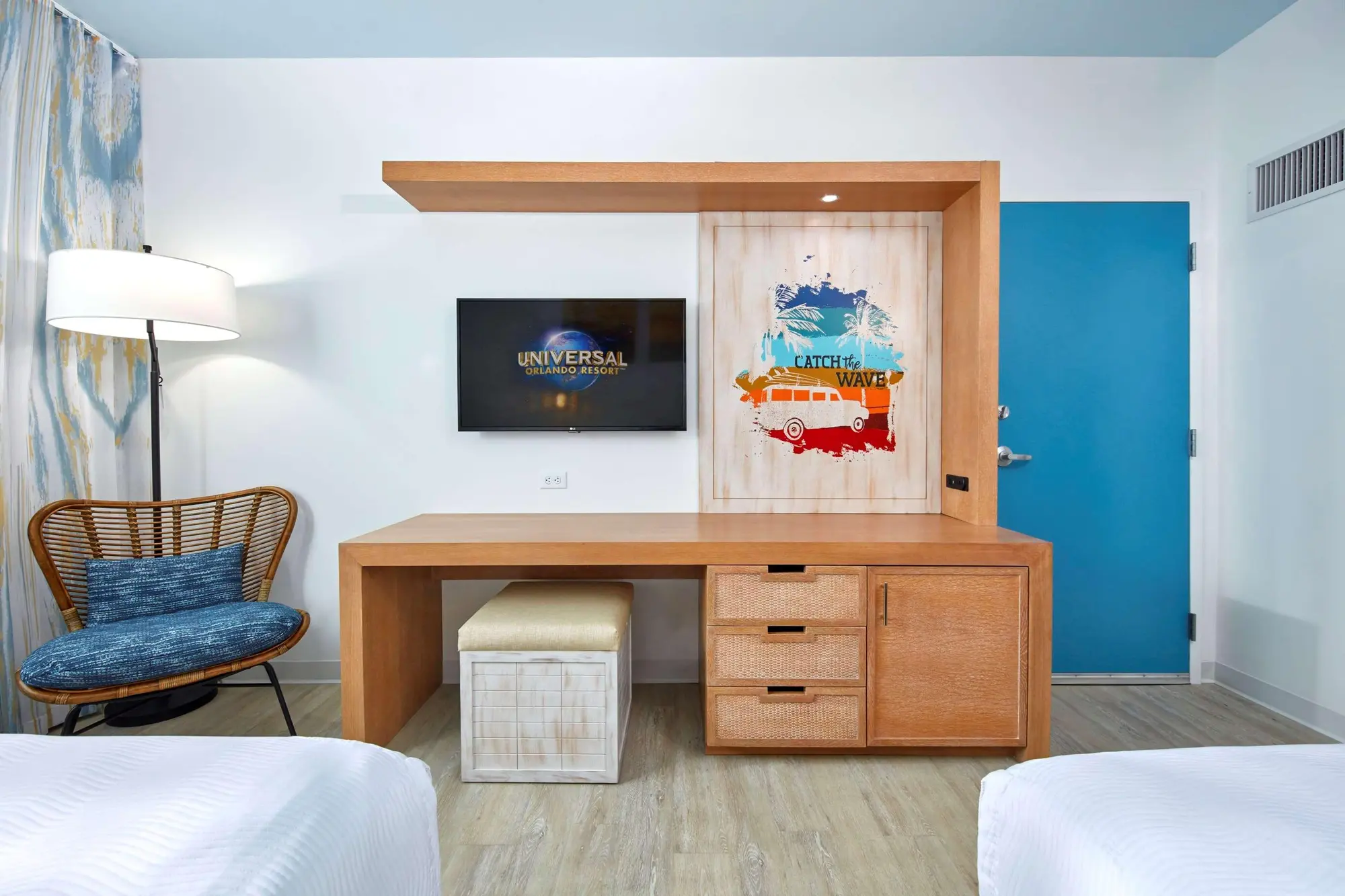 Universal Endless Summer - Dockside Inn and Suites, Room