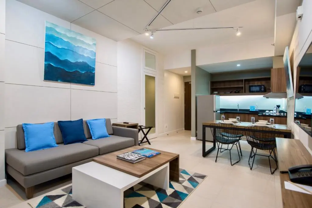 The Sphere Serviced Residences, Room