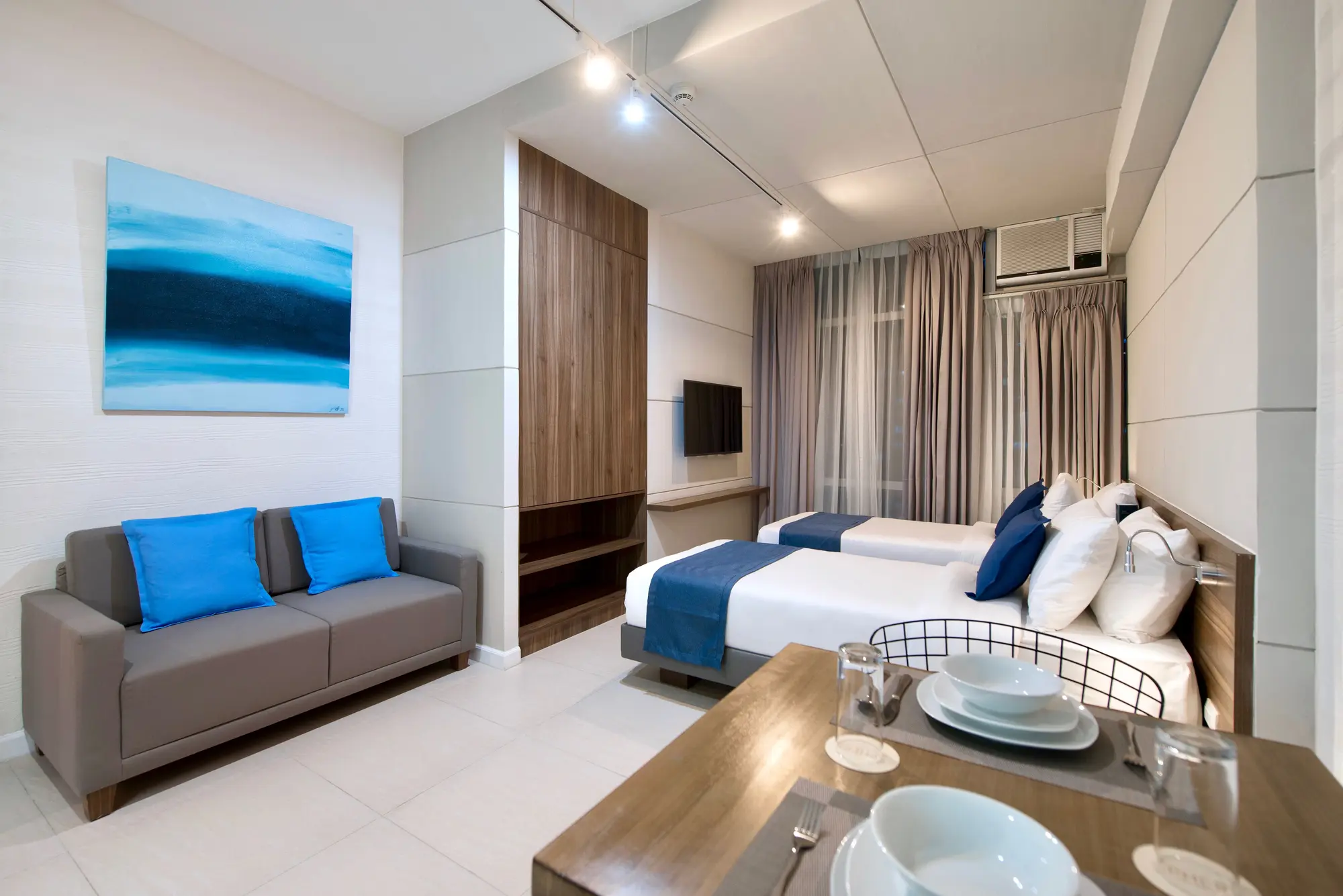 The Sphere Serviced Residences, Room