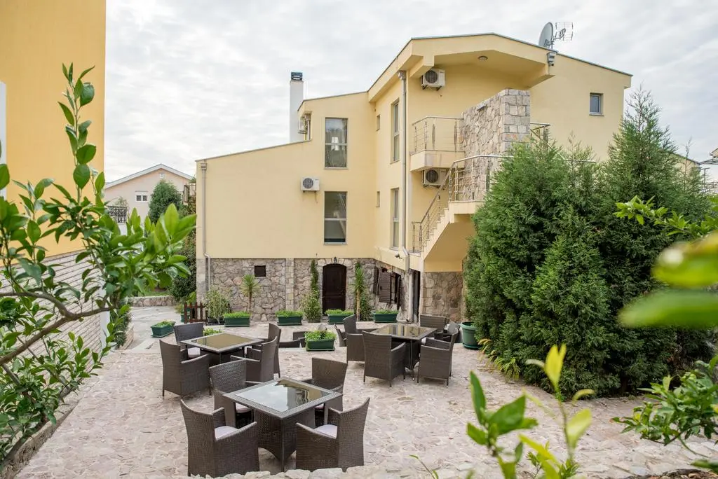 Crnogorska Kuca Hotel  Podgorica, General view