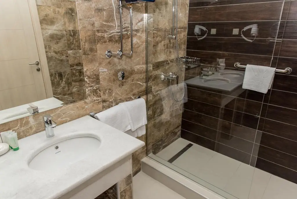 Crnogorska Kuca Hotel  Podgorica, Room