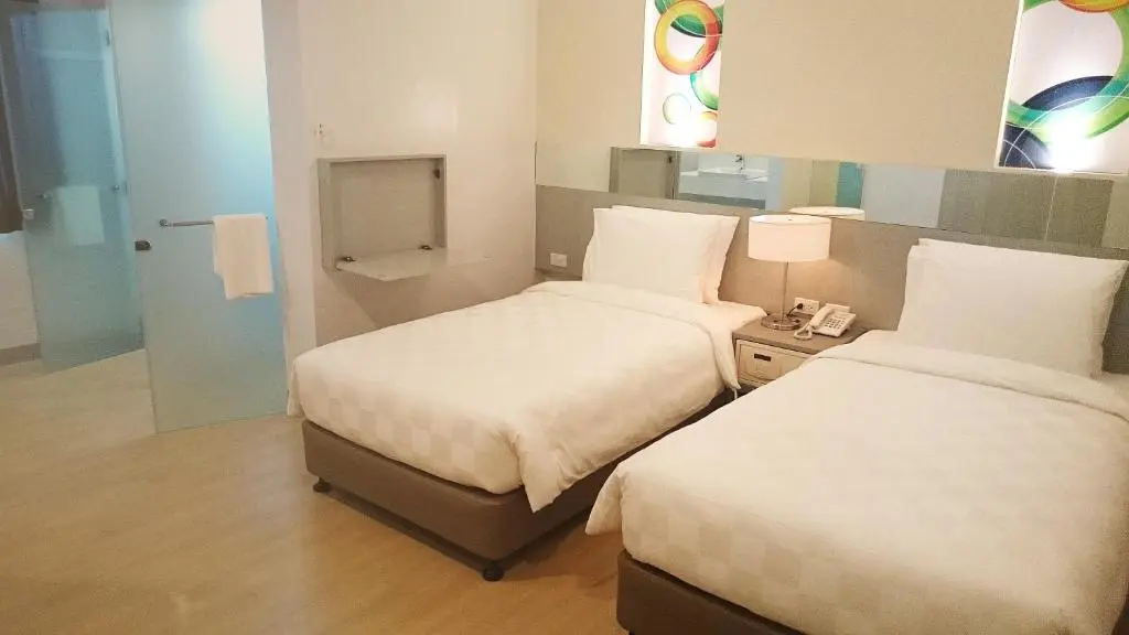 Go Hotels Butuan, Room