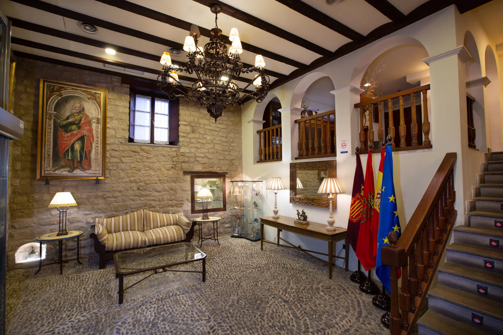 Palacio de Pujadas by MIJ, Lobby