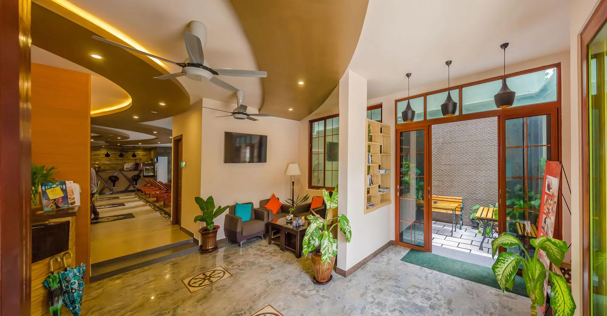 Triton Beach Hotel & Spa at Maafushi, Lobby