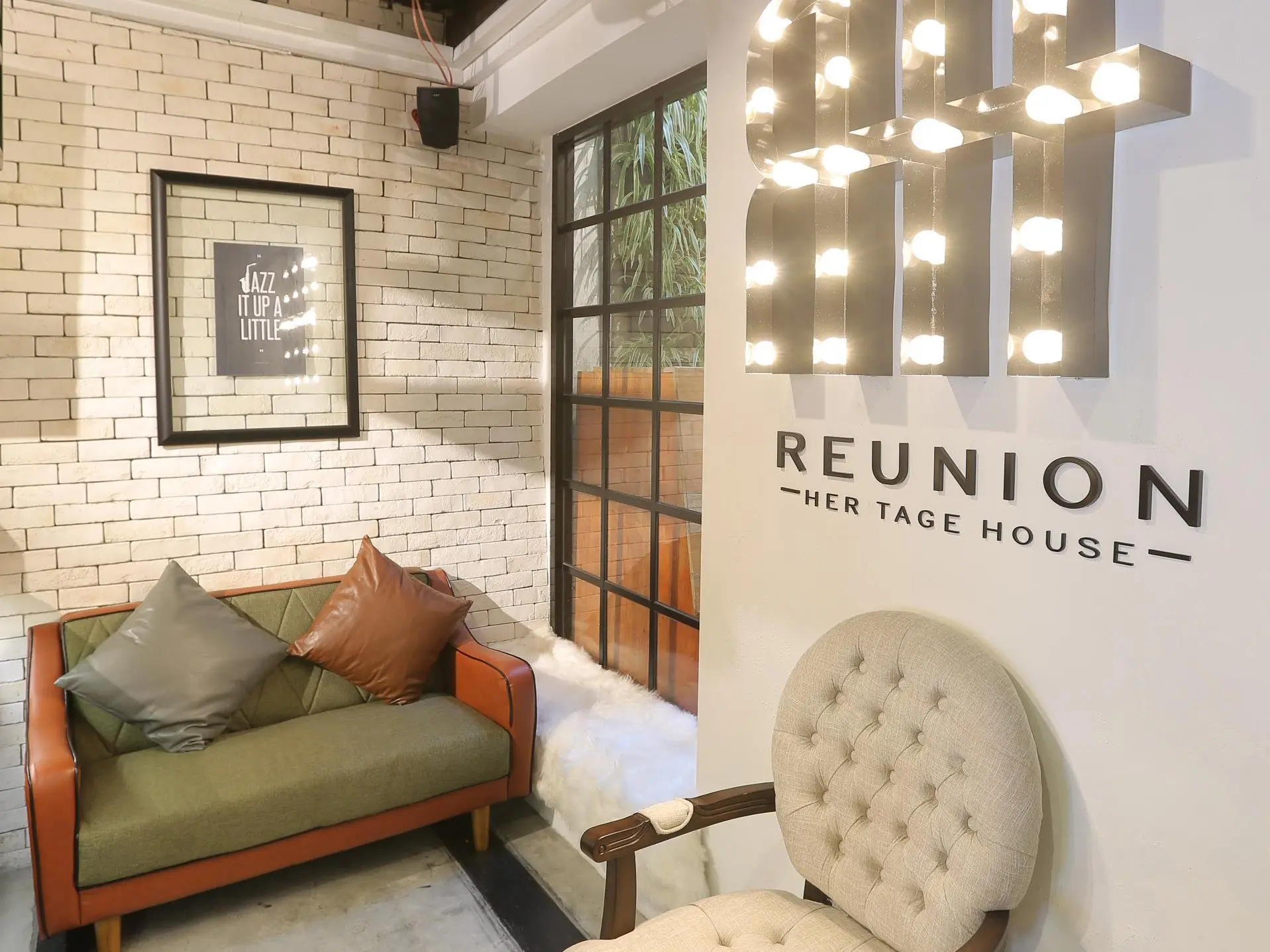 Reunion Heritage House, Lobby