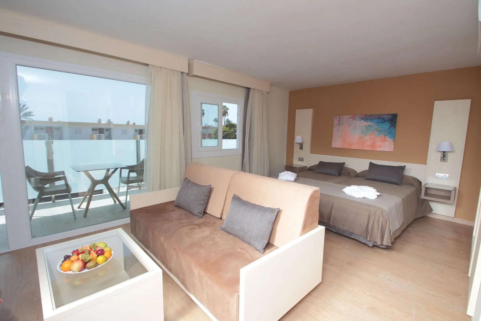 Hl Suite Nardos Adults Only, Room