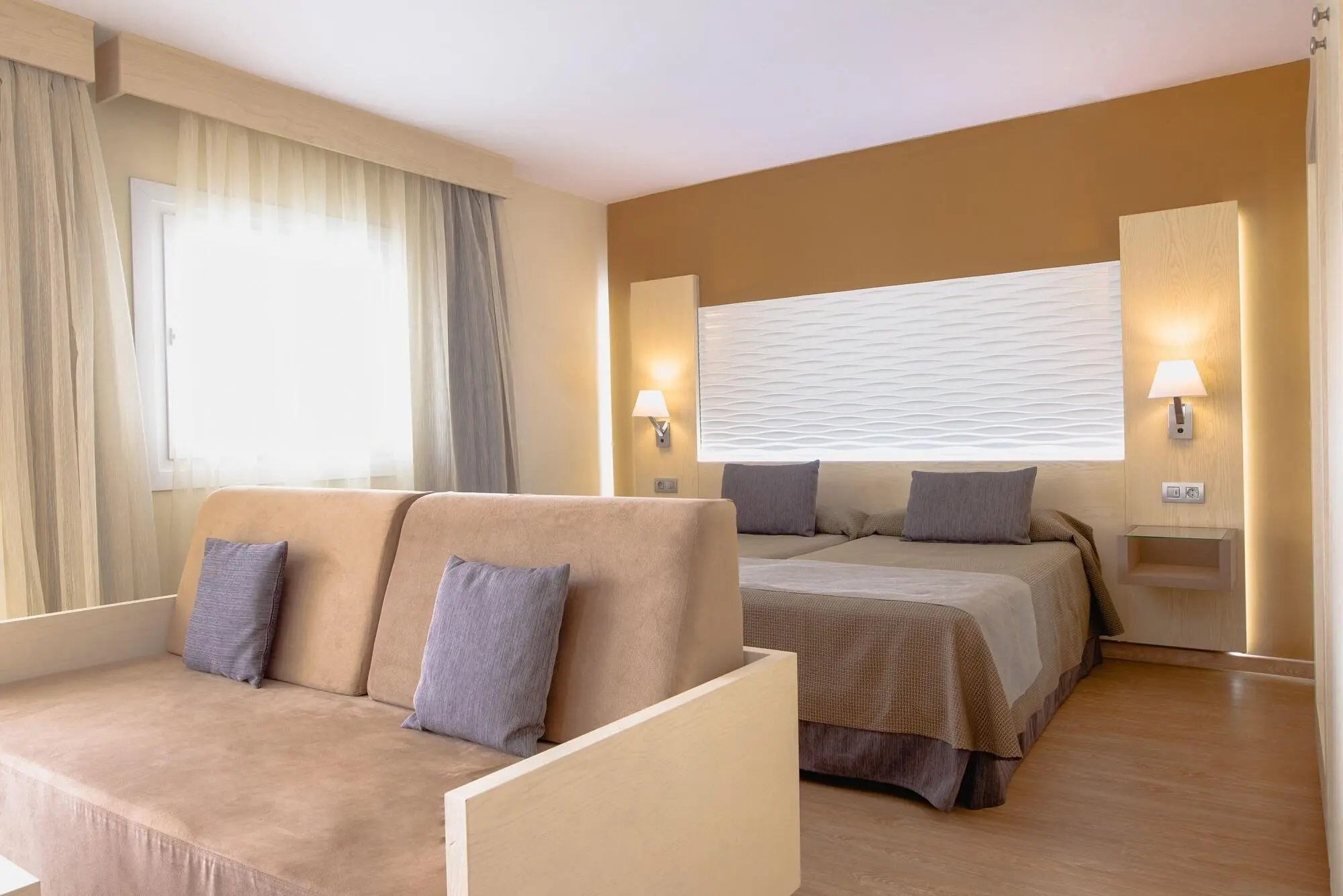 Hl Suite Nardos Adults Only, Room