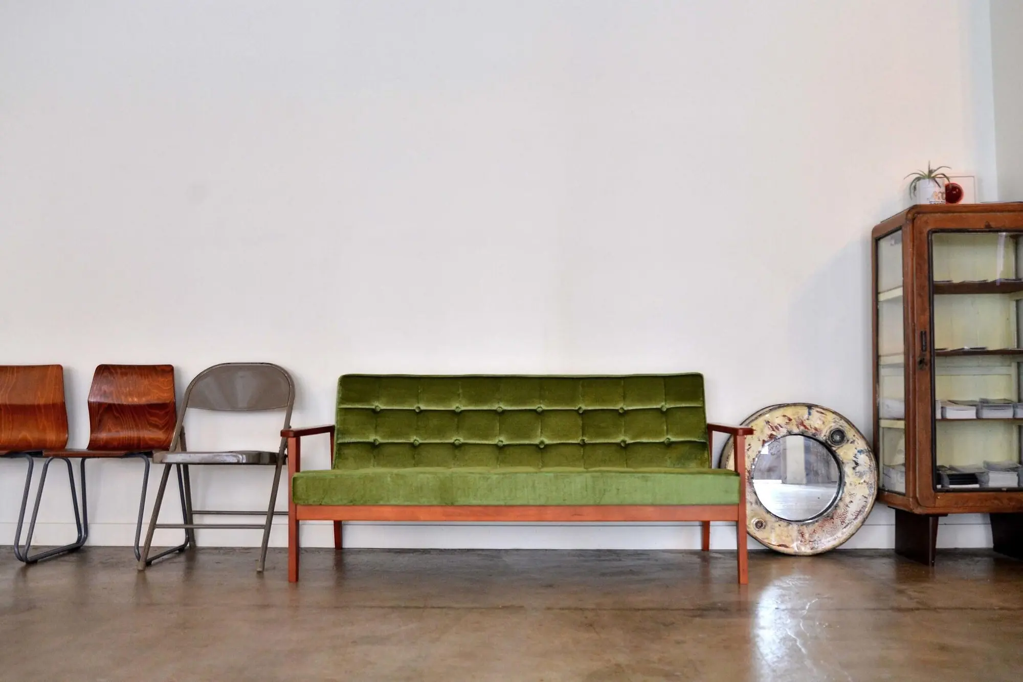 almond hostel and cafe, Lobby