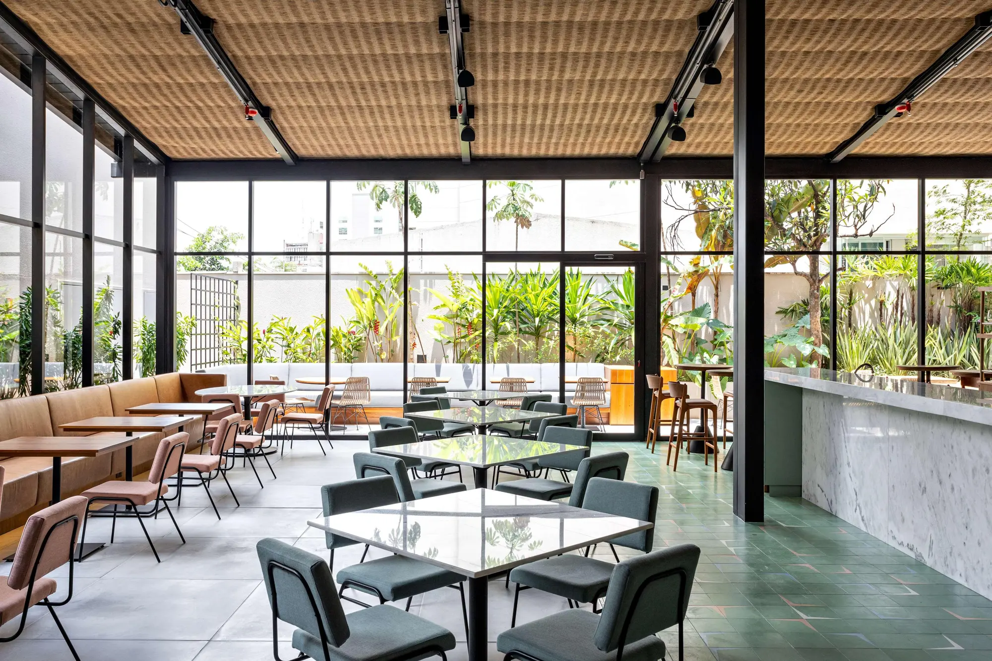 Hilton Canopy Sao Paulo Jardins, Restaurant