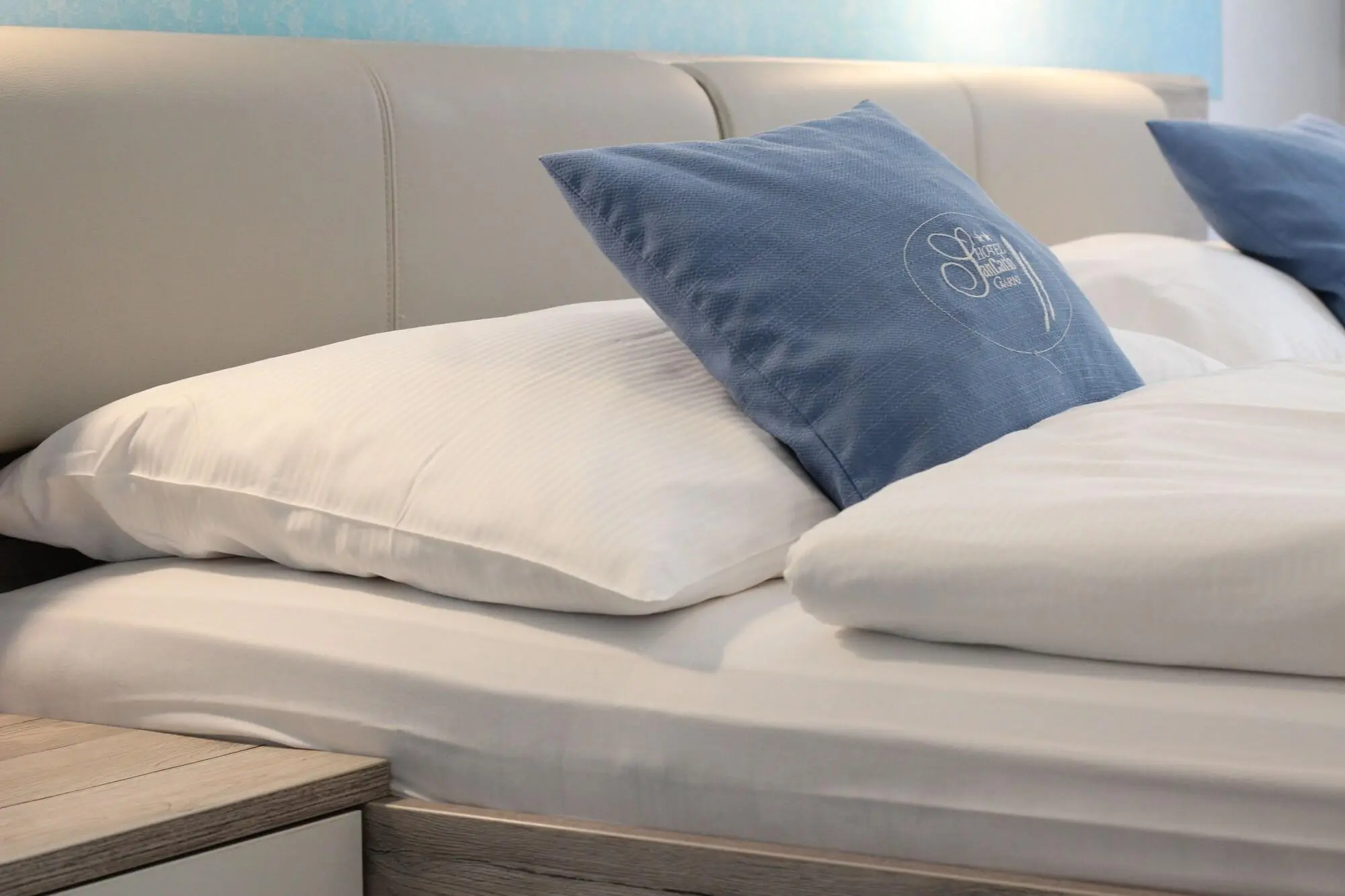 San Carlo, Room
