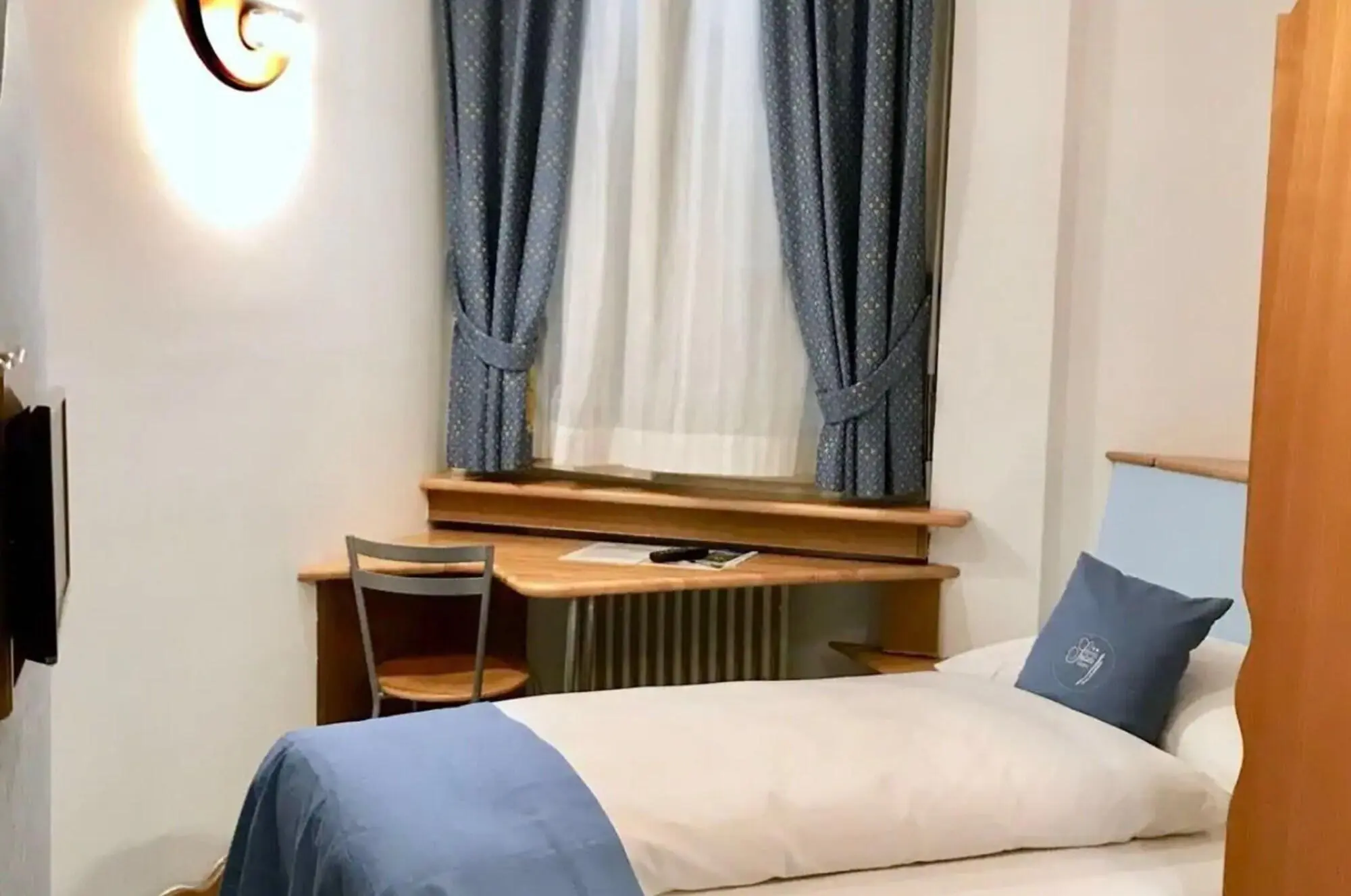 San Carlo, Room