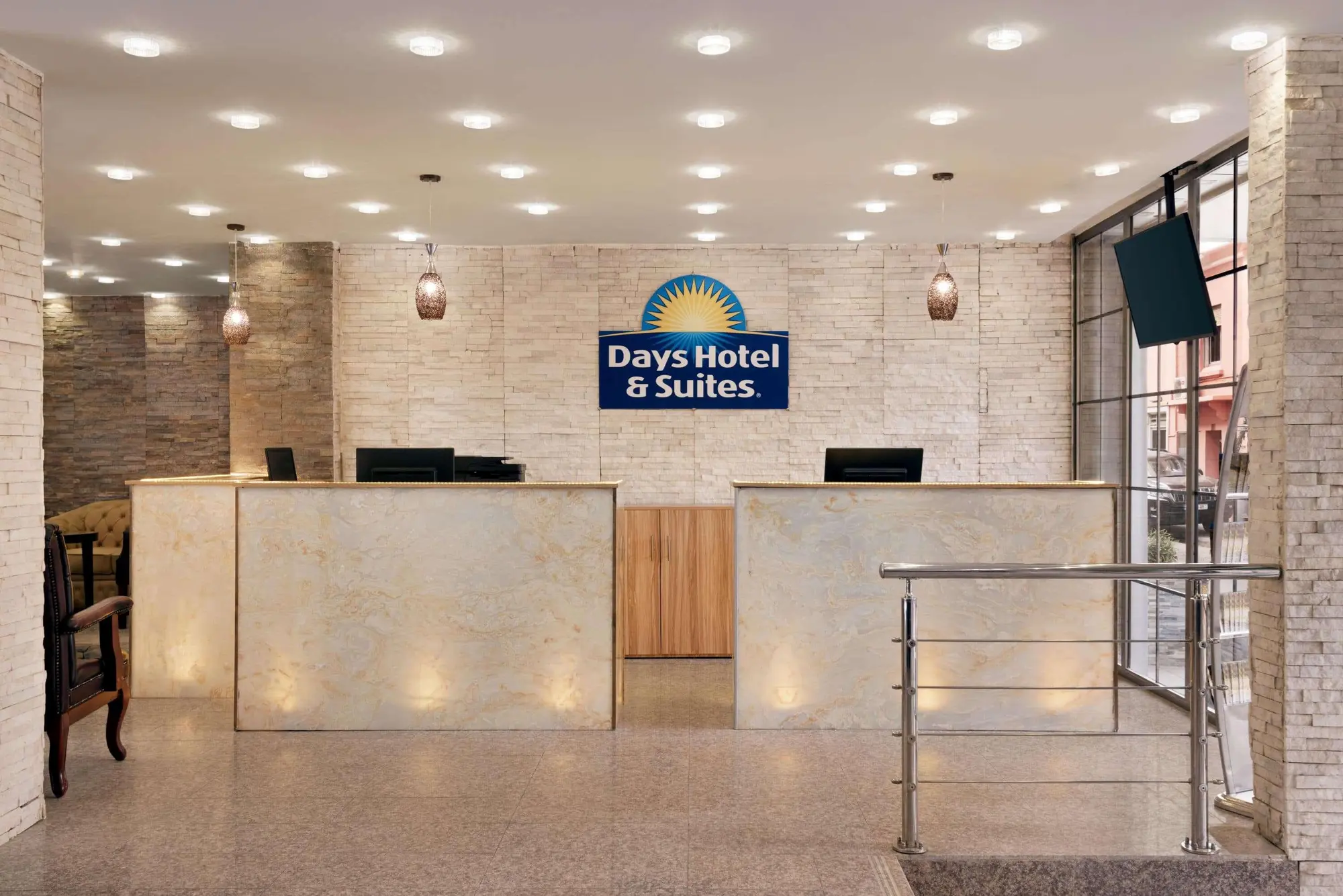 Days Hotel And Suites By Wyndham Dakar, Lobby