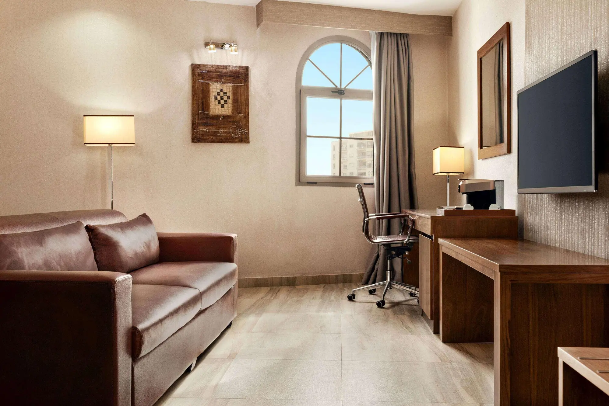 Days Hotel And Suites By Wyndham Dakar, Room