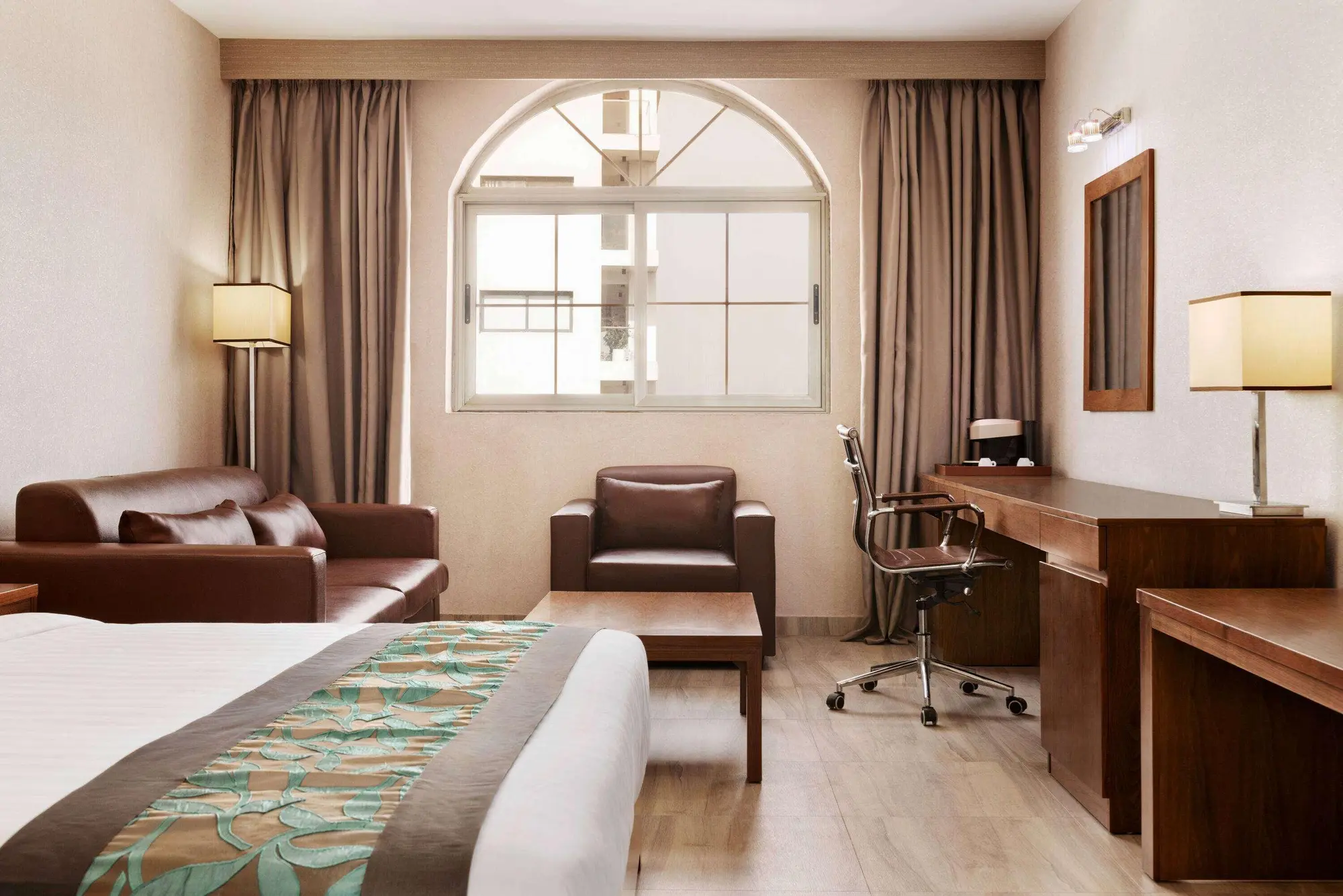 Days Hotel And Suites By Wyndham Dakar, Room
